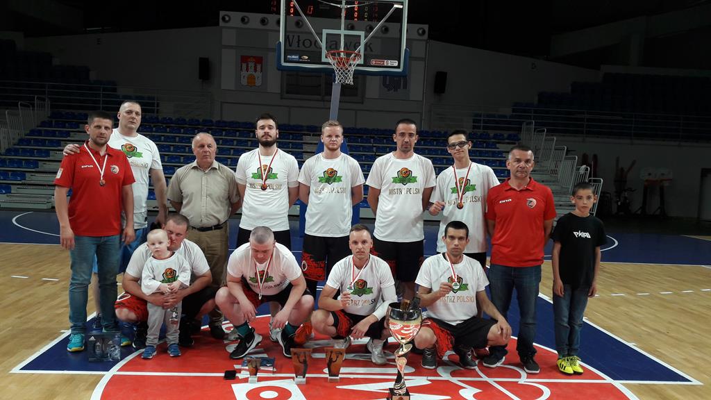 Zespół graczy koszykówki z Włocławka